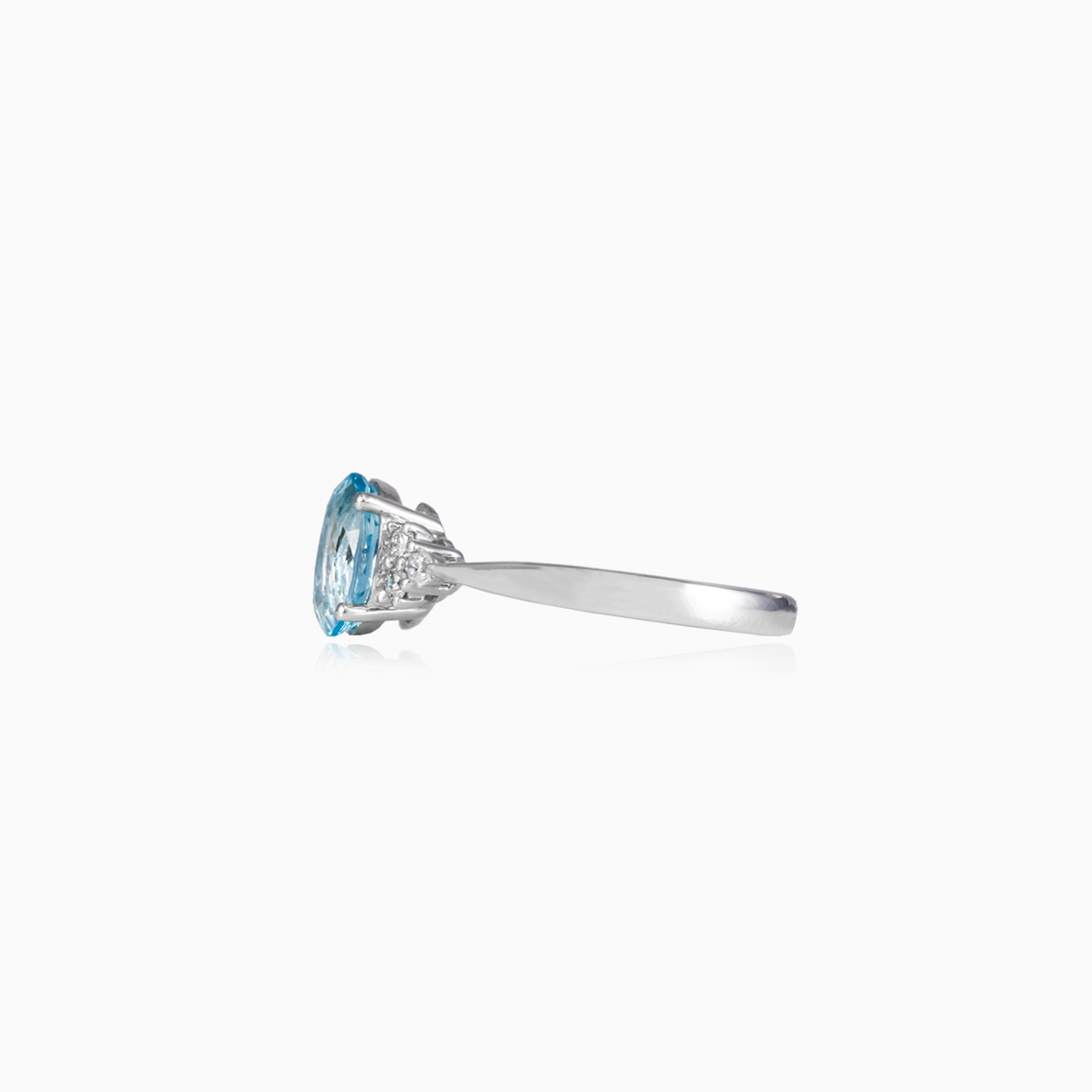 Aquamarine and diamonds ring woman Engagement rings Brillantino N.2