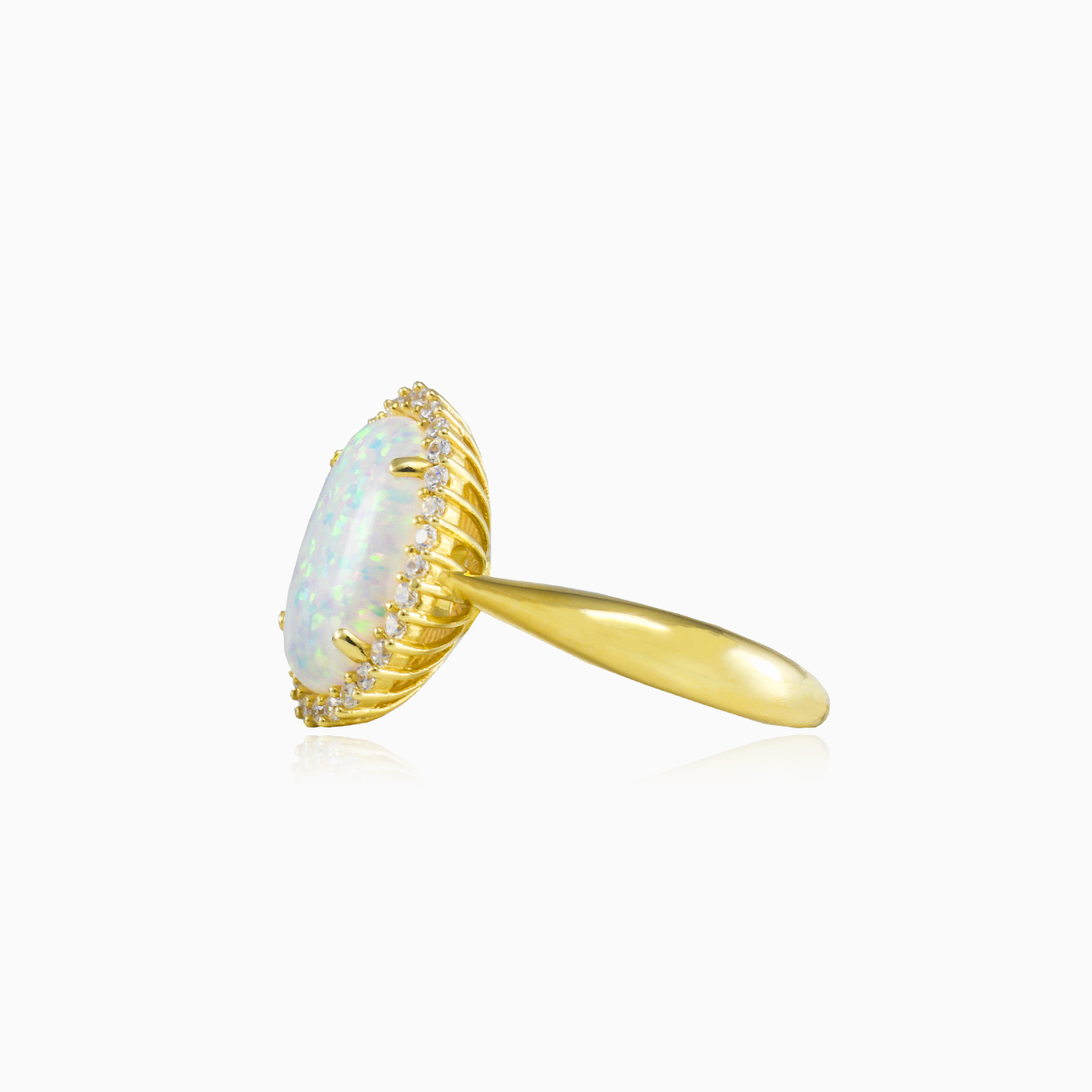 Massive oval white opal gold ring Женские Помолвочные кольца Royal N.2