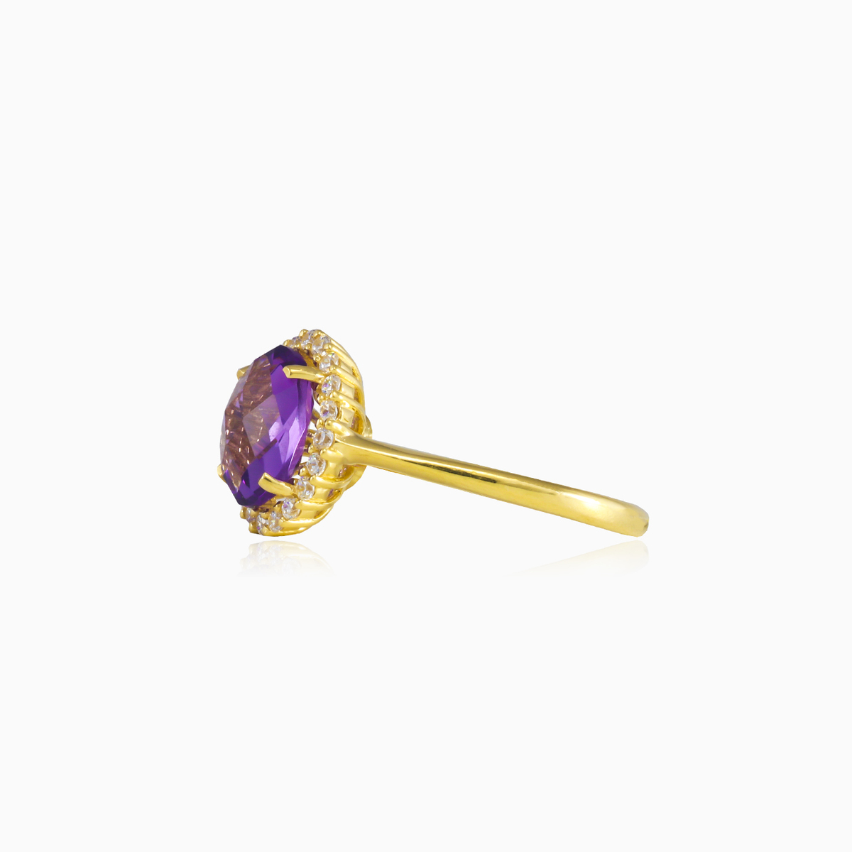 Goldring mit Amethyst im Ovalschliff Frauen Verlobungsringe Royal N.2